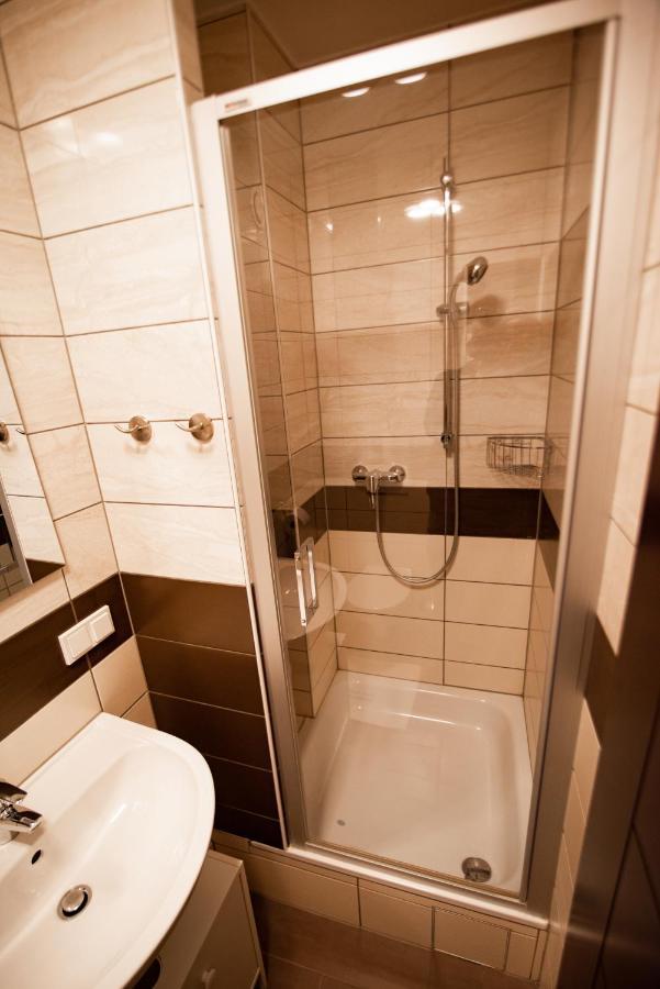 קלסטרבאך Main Appartments Frankfurt Airport מראה חיצוני תמונה